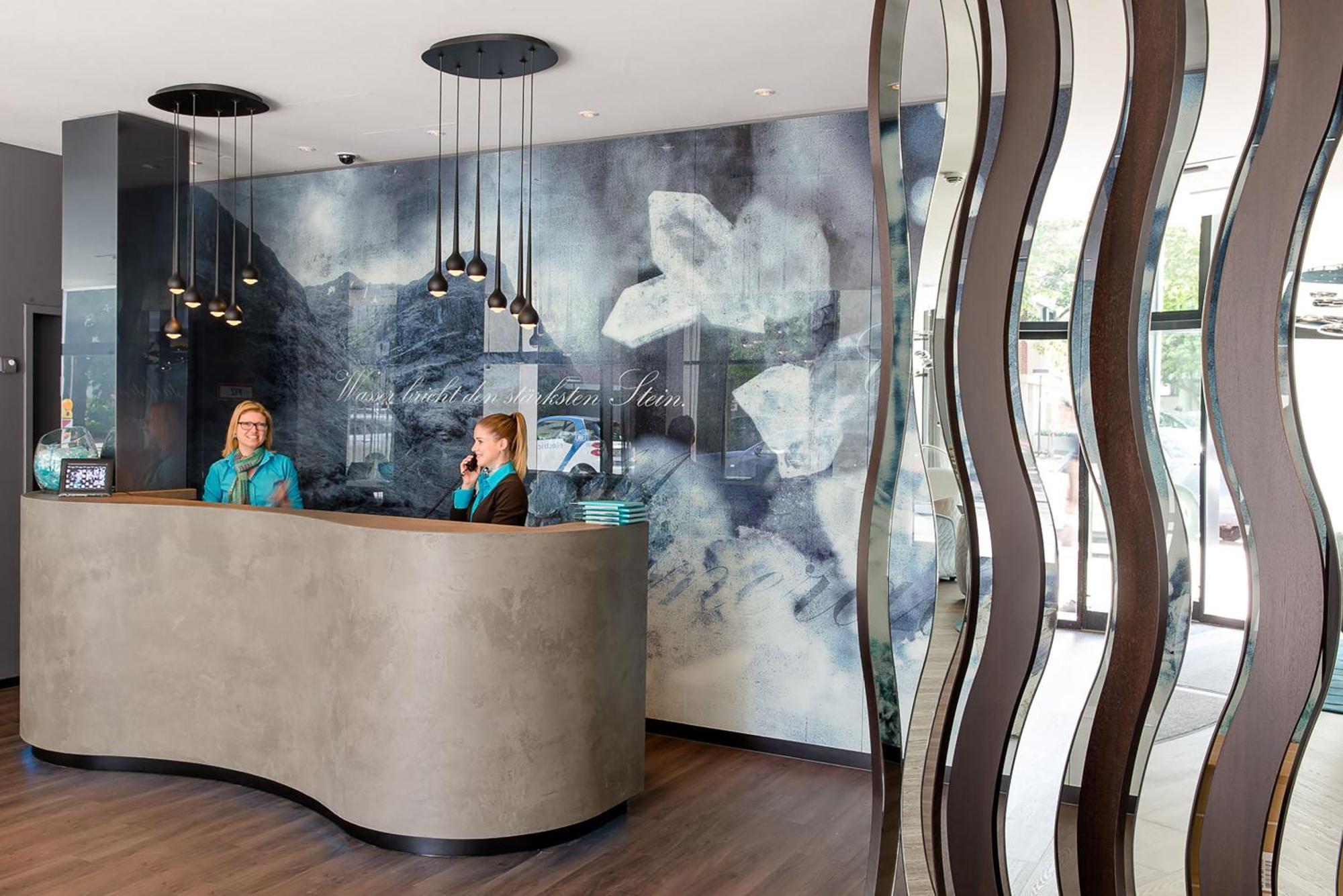 Motel One Stuttgart-Bad Cannstatt Esterno foto