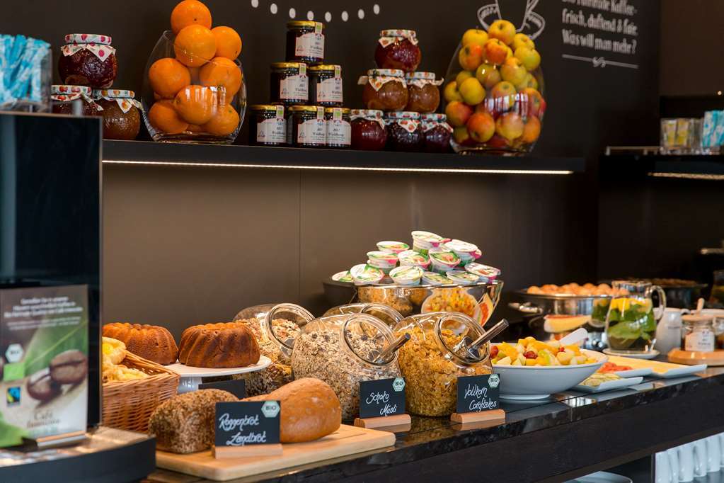Motel One Stuttgart-Bad Cannstatt Ristorante foto
