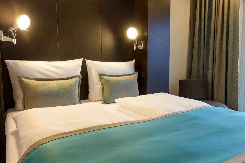 Motel One Stuttgart-Bad Cannstatt Esterno foto