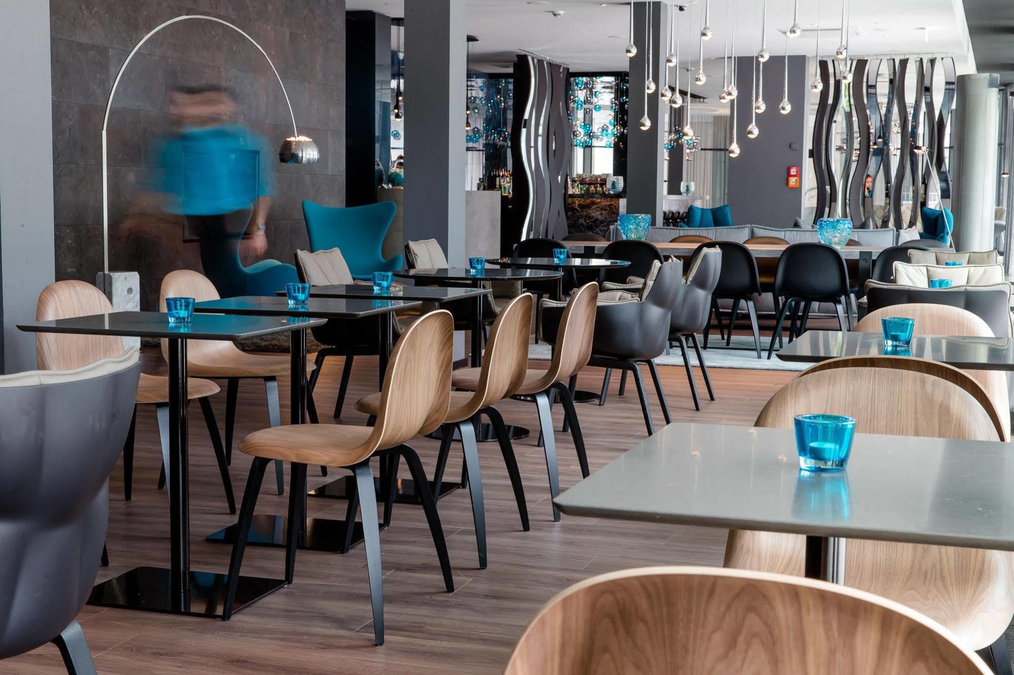 Motel One Stuttgart-Bad Cannstatt Esterno foto